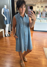 Load image into Gallery viewer, Pleated Collared Button Down Swing Dress