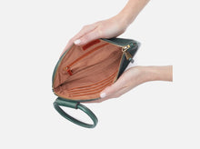 Load image into Gallery viewer, Hobo Sable- Sage Leaf