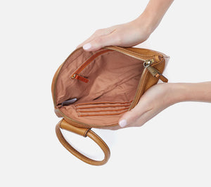 Hobo Sable Clutch- Natural