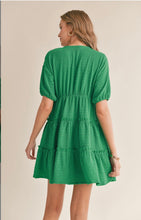 Load image into Gallery viewer, Kelly Green Tiered Dress