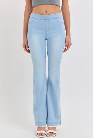 Cello Petite Pull On Flare 30” Inseam- Light Blue Wash