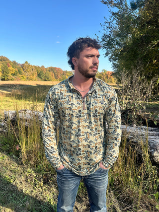 Men Simply Southern Light Camo Pullover