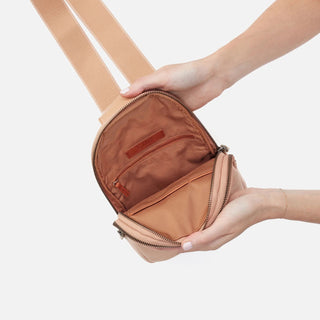 Hobo Cass Sling in Pebbled Leather- Porcini