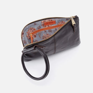Hobo Sable Wristlet- Black