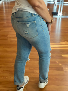 Vervet Melissa Mid Rise Cropped Jeans